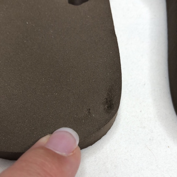 J. Crew Vintage ORIGINAL Flip-Flops, extra light, velvety soft, but firm bed; W7 - Picture 9 of 14